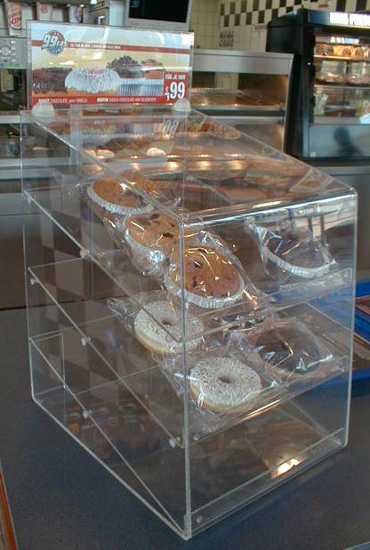 Vitrine f&uuml;r Donuts und Muffins hergestellt f&uuml;r Burger King